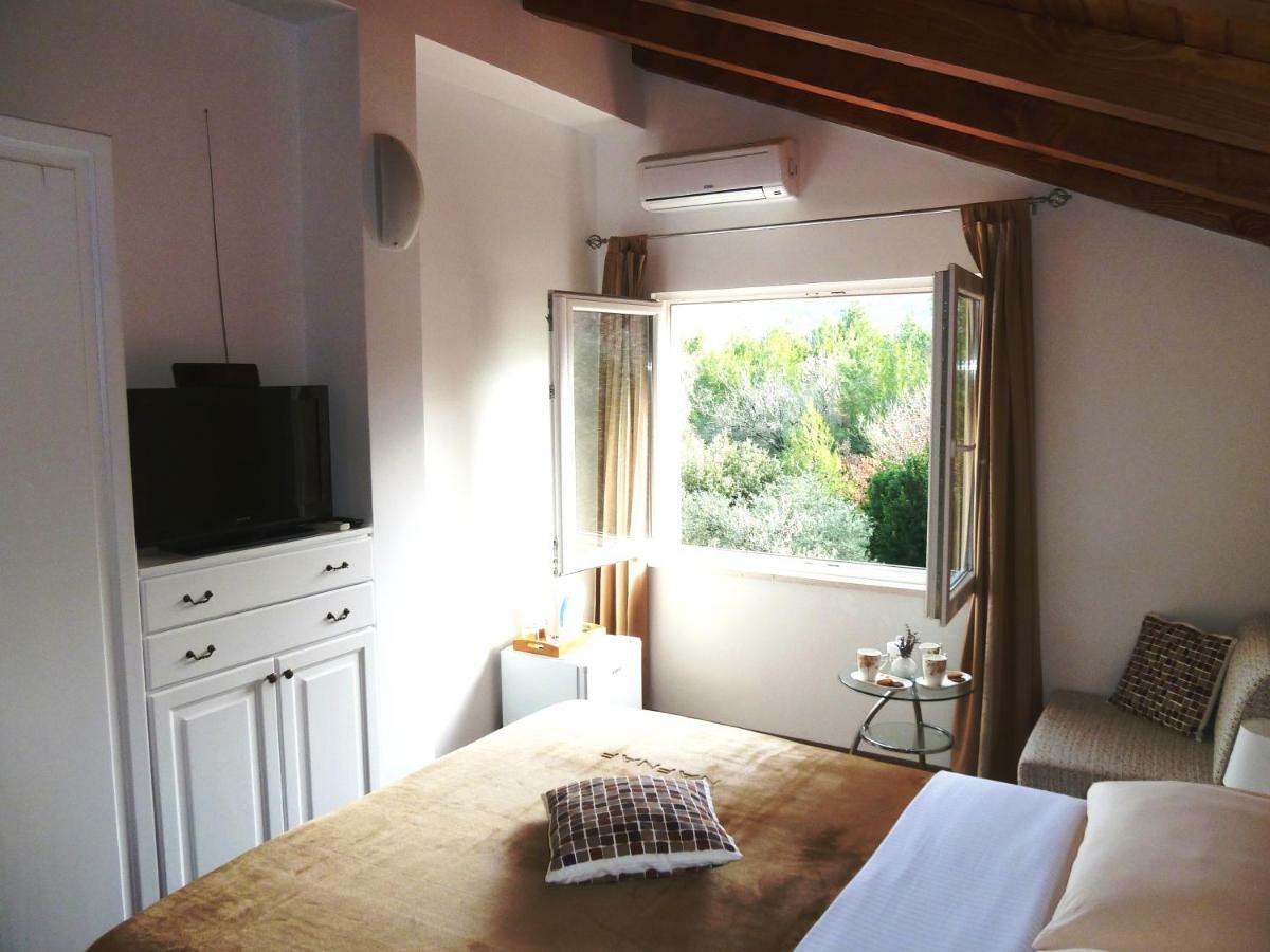 Nice Apartment & Room In Cavtat Exterior photo